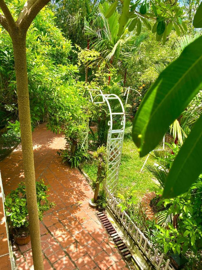 Ngoc Hanh Bungalow 두옹 동 외부 사진